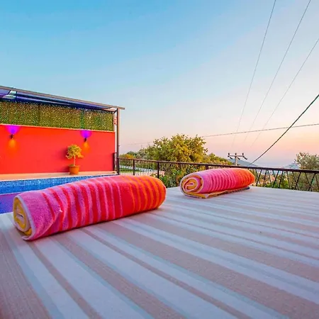 Mira Queen Appartement Kaş